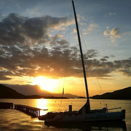Bozburun Yacht Club Hotel ภายนอก รูปภาพ