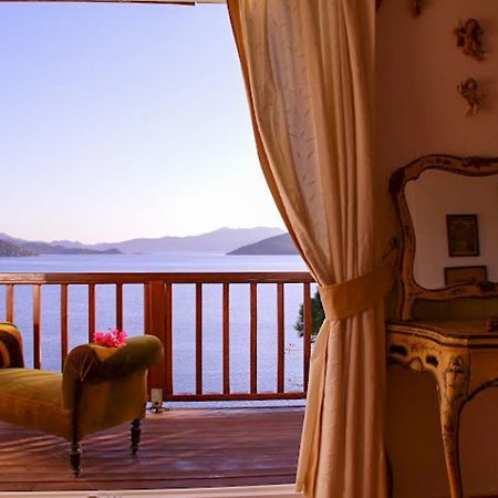 Bozburun Yacht Club Hotel ภายนอก รูปภาพ