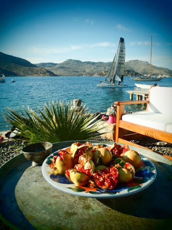 Bozburun Yacht Club Hotel ภายนอก รูปภาพ