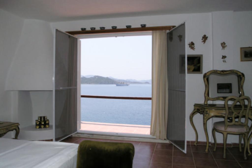 Bozburun Yacht Club Hotel ภายนอก รูปภาพ