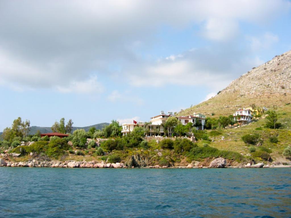 Bozburun Yacht Club Hotel ภายนอก รูปภาพ